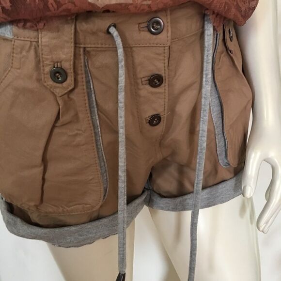 ASOS Leather/2 toned pocket shorts - Picture 2 of 7